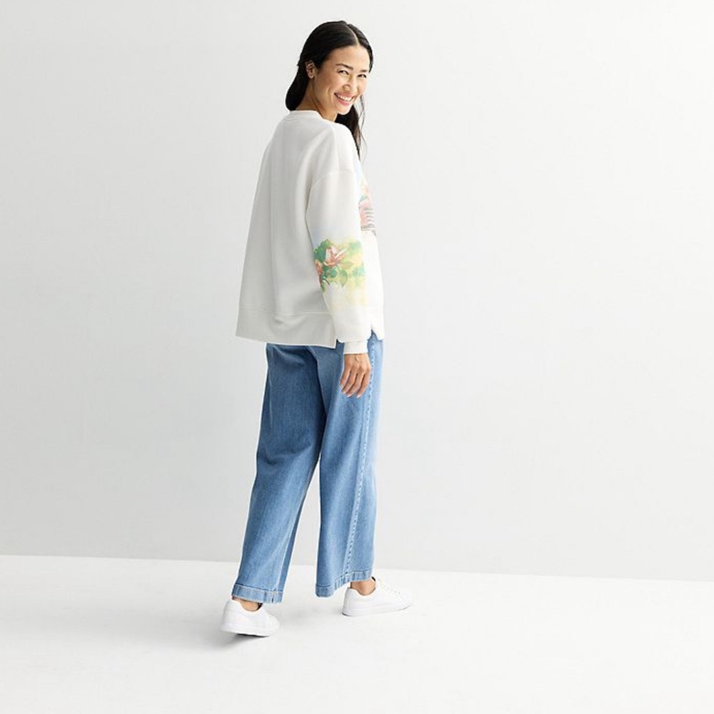 NWT Fleurish Truck Design Super Soft Oversized Fleece - Picture 3 of 5